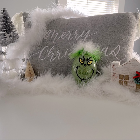 lourocrafts Other - The Grinch ornament